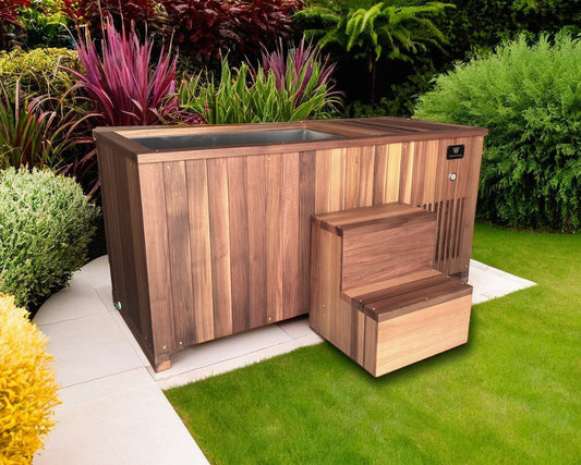 The Imperial Ice Bath pairs our high-performance chiller and filtration system with the natural beauty and durability of Canadian red cedar.