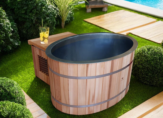 Rustic Oval Ice Bath with Chiller (Natural Cedar)