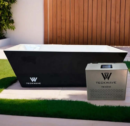 The Elegance ice bath TW-P25B in black with chiller TECKWAVE TW-ICE50 on green grass background.