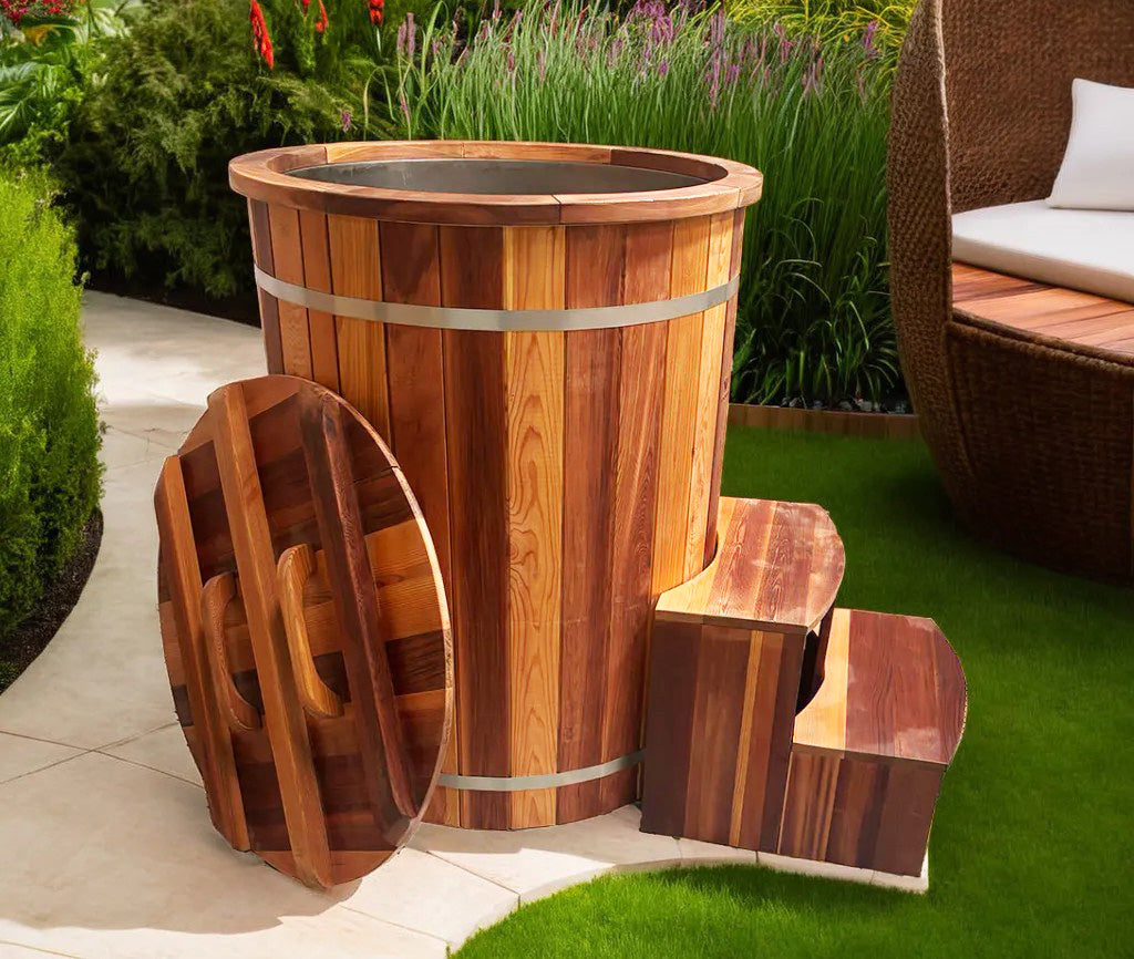 Crafted from highest quality Western red cedar, our extra tall Artisan ice bath & cold plunge combo pairs a compact cold plunge chiller and filtration system with high performance and luxury.