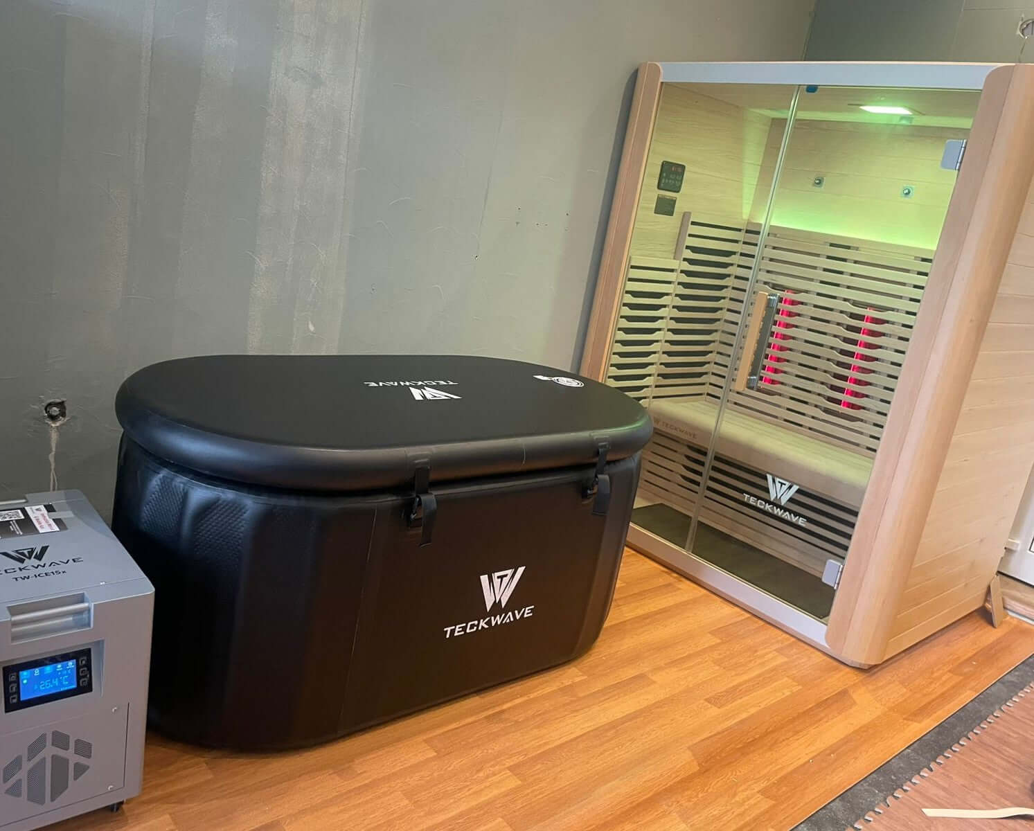 TECKWAVE UrbanOasis Infrared Sauna next to TECKWAVE ice bath
